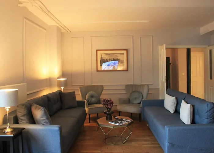 Appartement R B Family - Zentrumsnah - 108 Qm Mit Dachterrasse - Kueche - Waschtrockner - Smart Tv - Badewanne & Dusche - Kostenloser Parkplatz - 2 Schlafzimmer Hambourg
